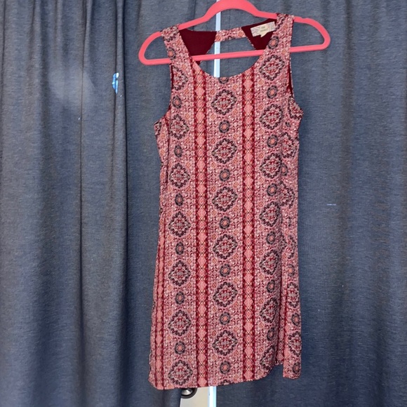 Red Dress - perfect for fall weddings that are still a little warm! - Picture 1 of 3